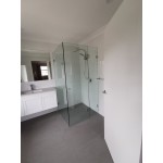 Jara Square Shape Frameless Shower Screen 750 * 750 * 2000mm